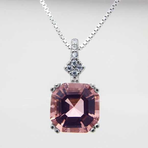 Jewelry - Genuine Natural Morganite Necklace
